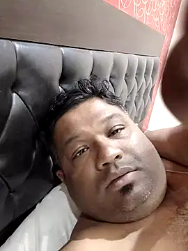 ssamit0808 élő XXX-chatje