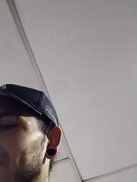 Tattoboy19cm élő XXX-chatje