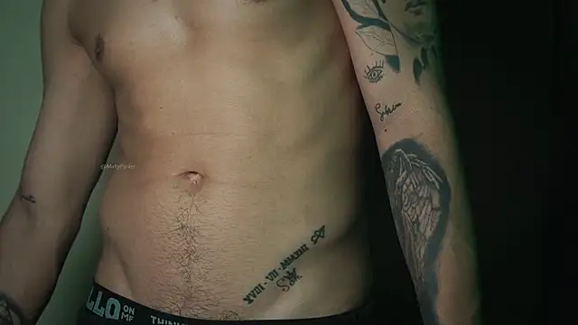 AlphaMasterXxx élő XXX-chatje