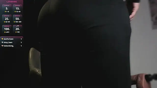 Chat XXX en directo de miiaa_stone