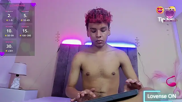 Xavier_Fox___ élő XXX-chatje