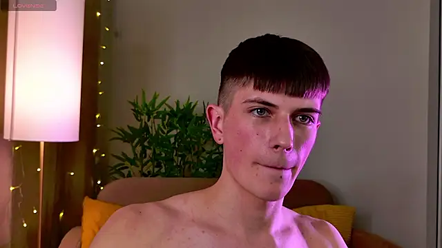 Chat XXX ao vivo de Rony_Joy