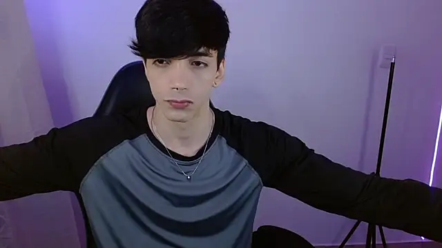 Chat XXX en directo de H3ll_B0I