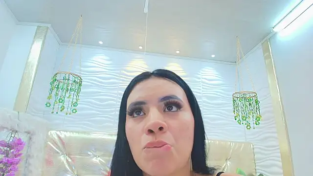 alanna_blazeのライブXXXチャット