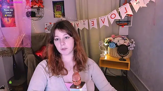 lola_sun12's Live XXX Chat