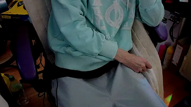 Gay-Versaut élő XXX-chatje