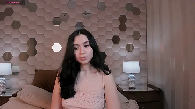 GiovannaAntonelli Adlı Modelin Canlı XXX Sohbeti