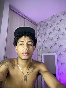 Chat XXX en directo de 777_dmz_