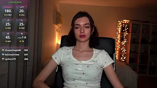 olivia_jeas Chat XXX in diretta