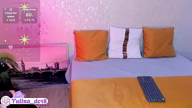 Chat XXX en directo de Luxury_Woman