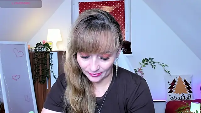 Živý XXX chat naughtymilane