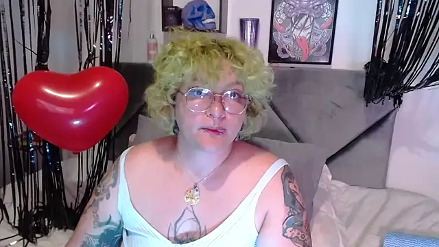 Živý XXX chat XxGreenGoodxX