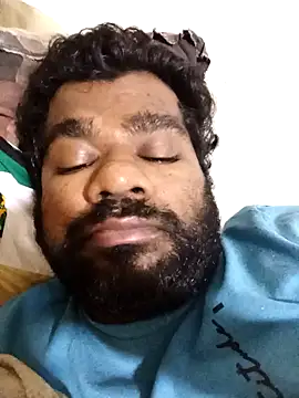 XXX chat uživo modela Hiptonos