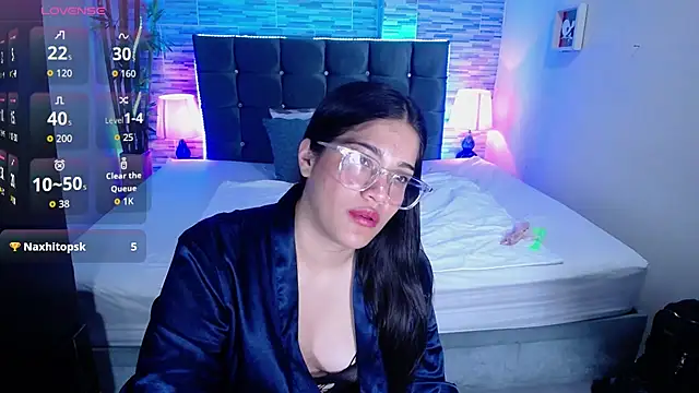 Valeri_hot22 élő XXX-chatje