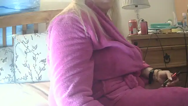 Chat XXX Live theblondecocklover