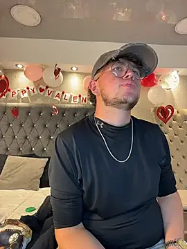 Noah_Wiliams Webcamshow