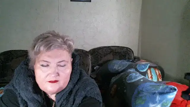 Lana555: онлайн-секс-чат