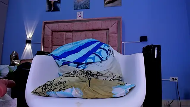 isabela-nix's Webcam Show