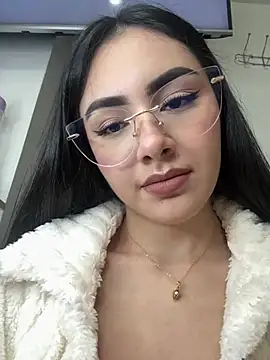 IslaCole live XXX chat