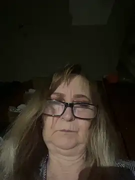 Chat XXX en directo de Irina2909@xh