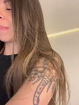 AmmyCollinsW Adlı Modelin Canlı XXX Sohbeti