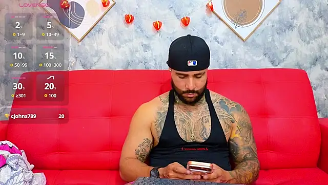 Apolo_rousse1のライブXXXチャット