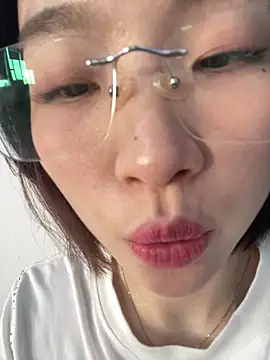 Y2Luvk 网络视讯表演