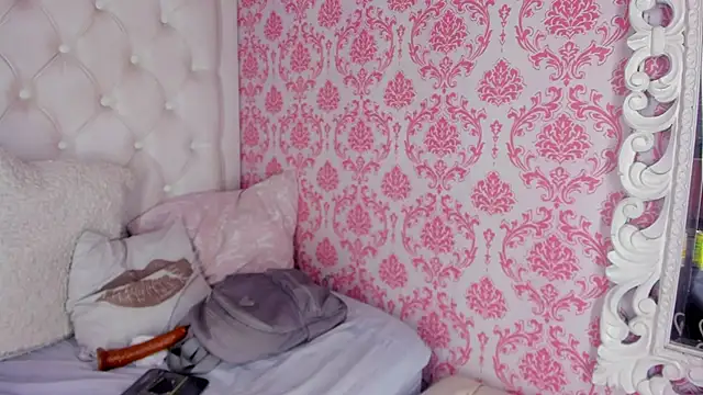 Chatroom XXX en direct de MelanySweett