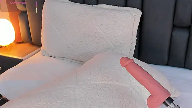 Pertunjukan Kamera Web LisaMendez