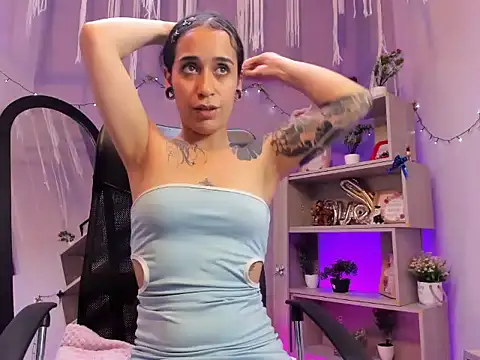 Czat XXX na żywo – StaceyLeee