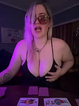 XXX chat uživo modela Granlady7