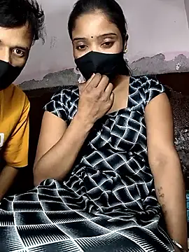 couplegk71 在線直播表演