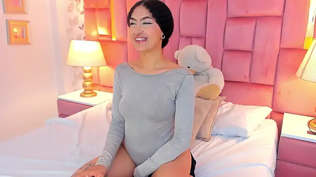 Онлайн чат XXX EllaEvanz