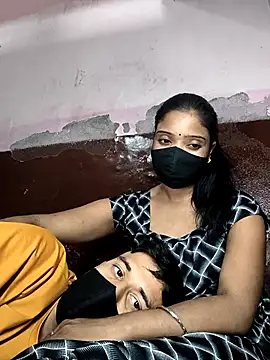 couplegk71: διαδικτυακό σόου στην κάμερα