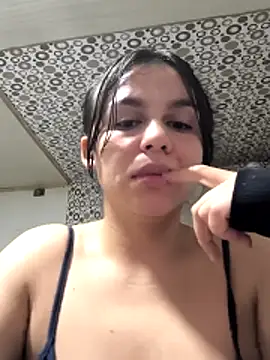 Daniela-rosee Chat XXX live