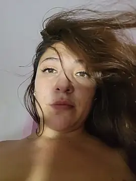 VickyHoult 现场XXX聊天