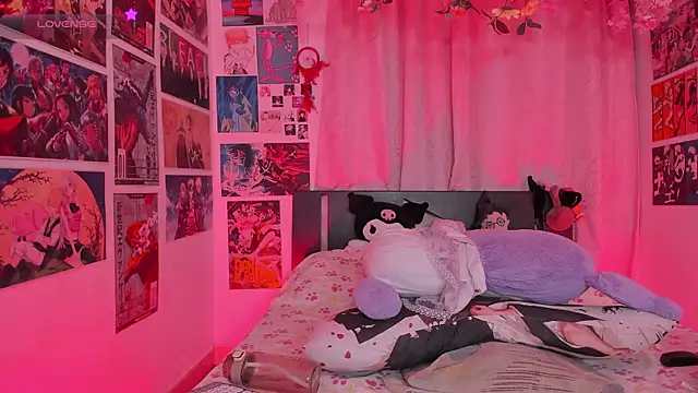 Онлайн чат XXX MissCurvyTop