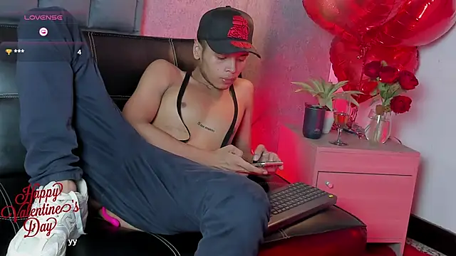 عرض كام Alejandroo_Montenegro