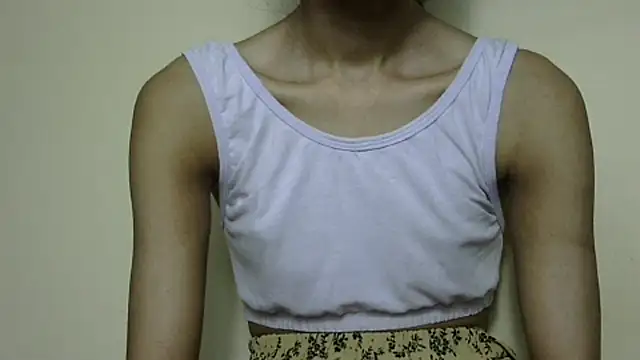 Anu_tinyのライブXXXチャット