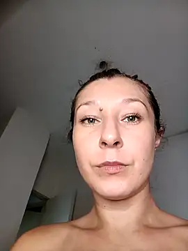 XXX chat uživo modela Marye_sony