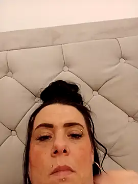 louisa36's Webcam Show