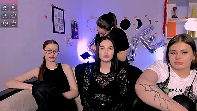 Show modela khloebeauty na web-kameri