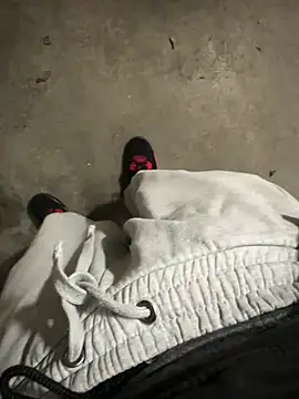 Albino1122 Webcam Show