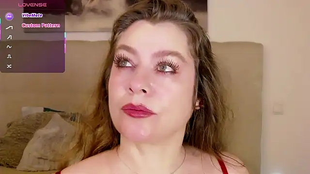 PetersEmily élő XXX-chatje