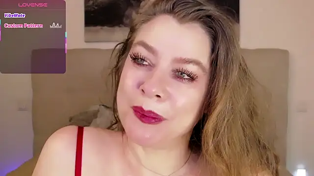 PetersEmily élő XXX-chatje