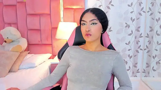 EllaEvanz Obrolan Langsung XXX