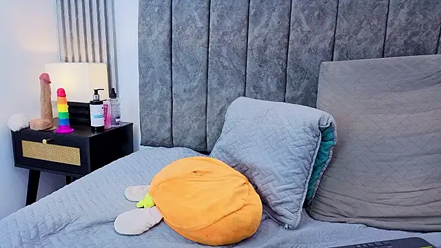 Ema_Stone65 Live XXX Chat