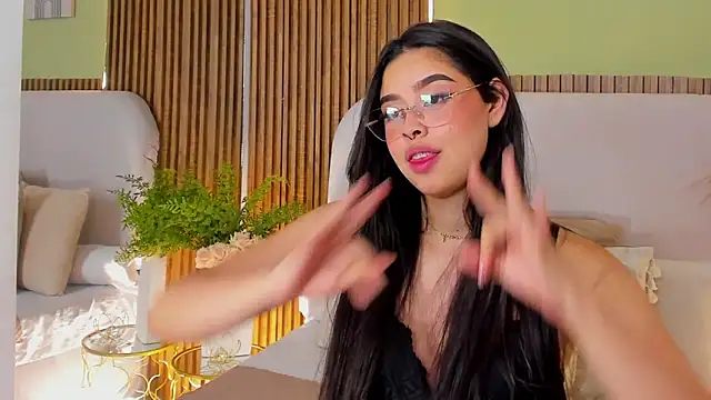 CristalMayson's Webcam Show