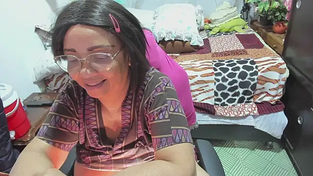 Mrs_mommy_n Live XXX chat