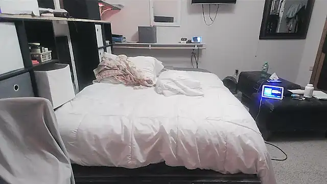 XXX chat uživo modela sissytrapdolly24